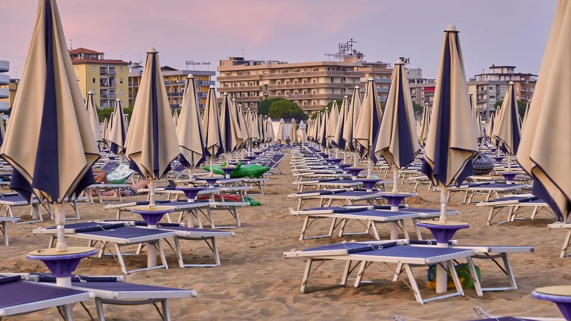 Discover The Heart Of Bibione In Our Accommodation By Beahost Rentals 0*,